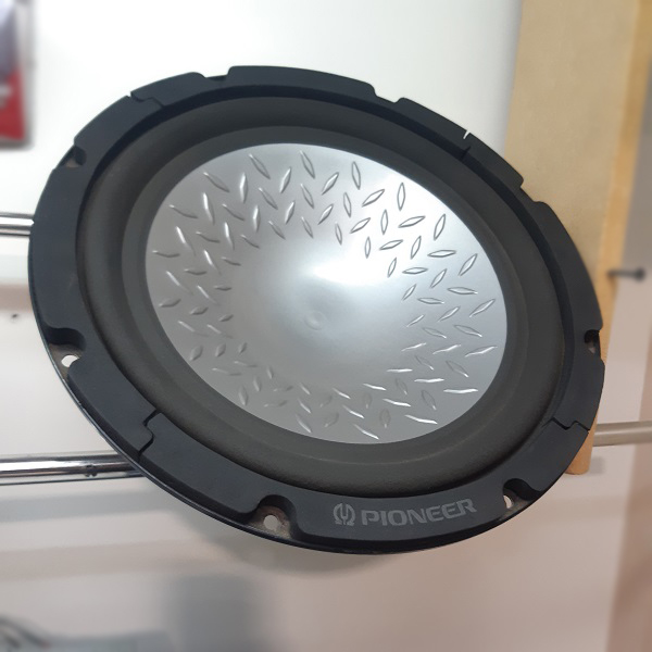 ساب پایونیر ژاپنی TSW-303